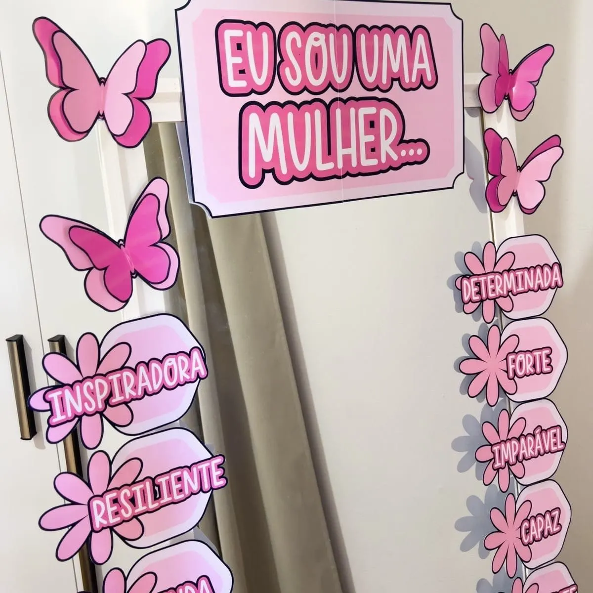 Espelho de Afirmações da Mulher