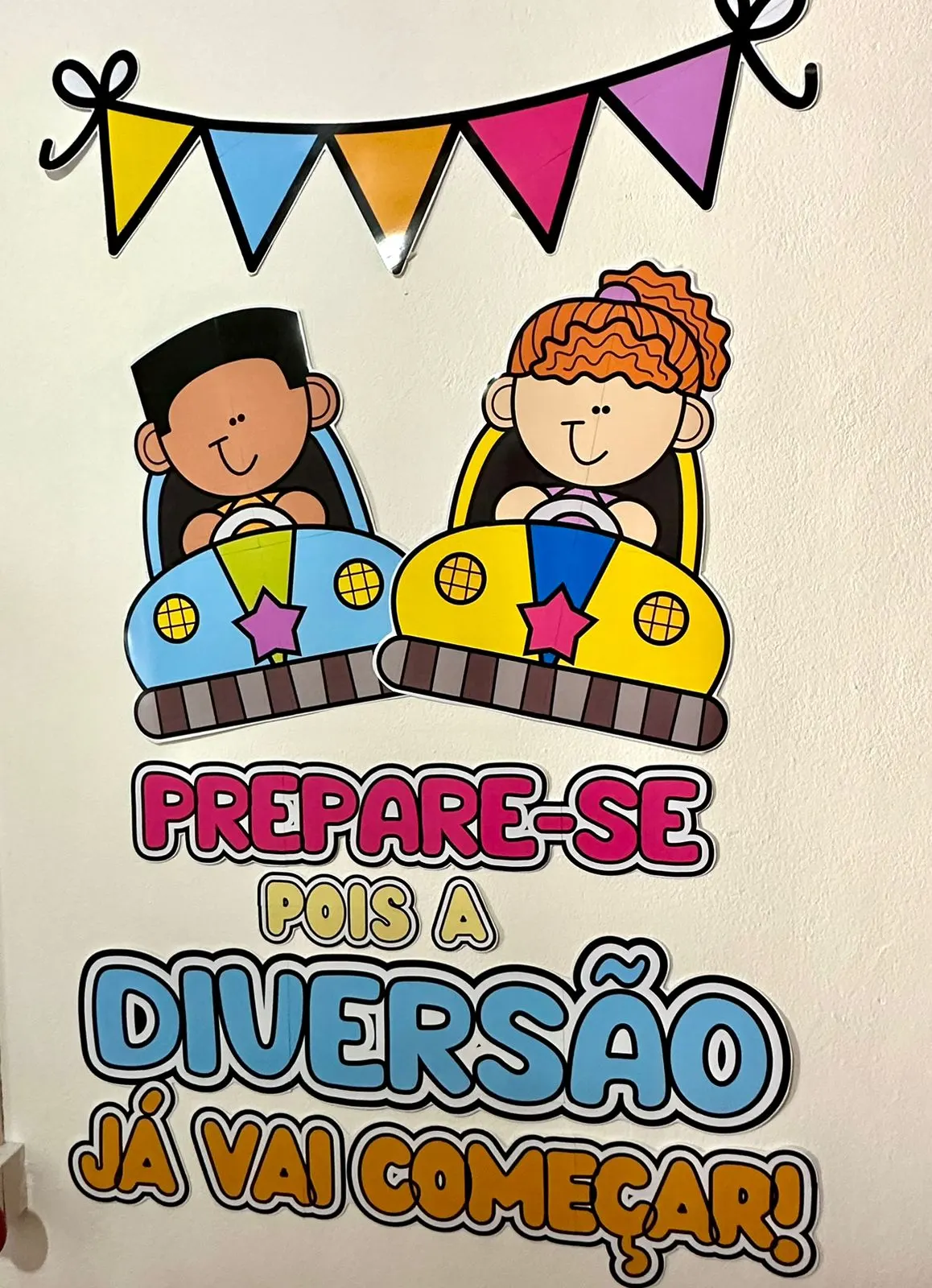 Painel e sacolinha volta as aulas